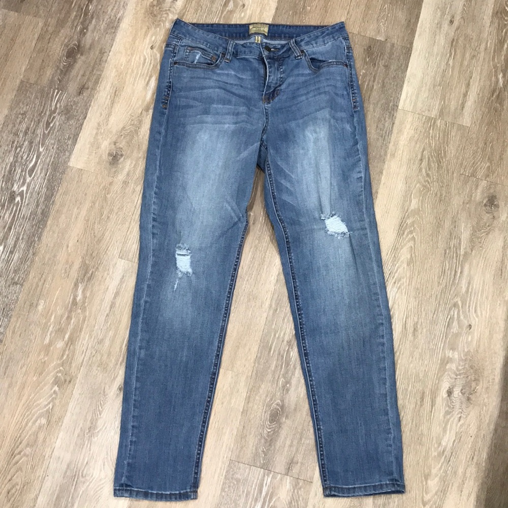 Girlfriend jeans